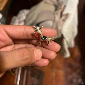 Donkey pin